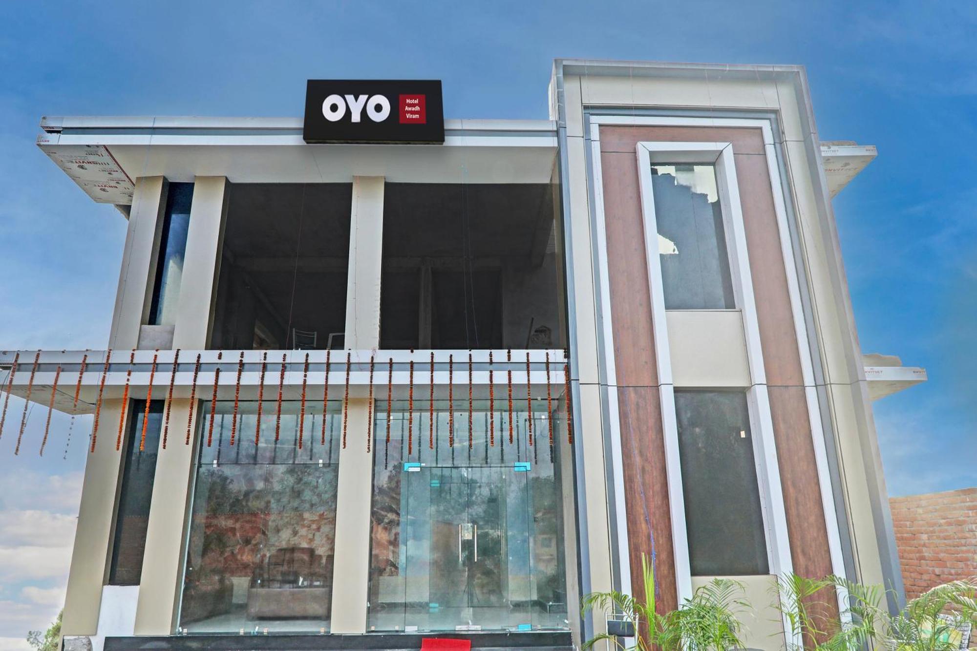 Hotel O Awadh International Bela Pratapgarh Bagian luar foto