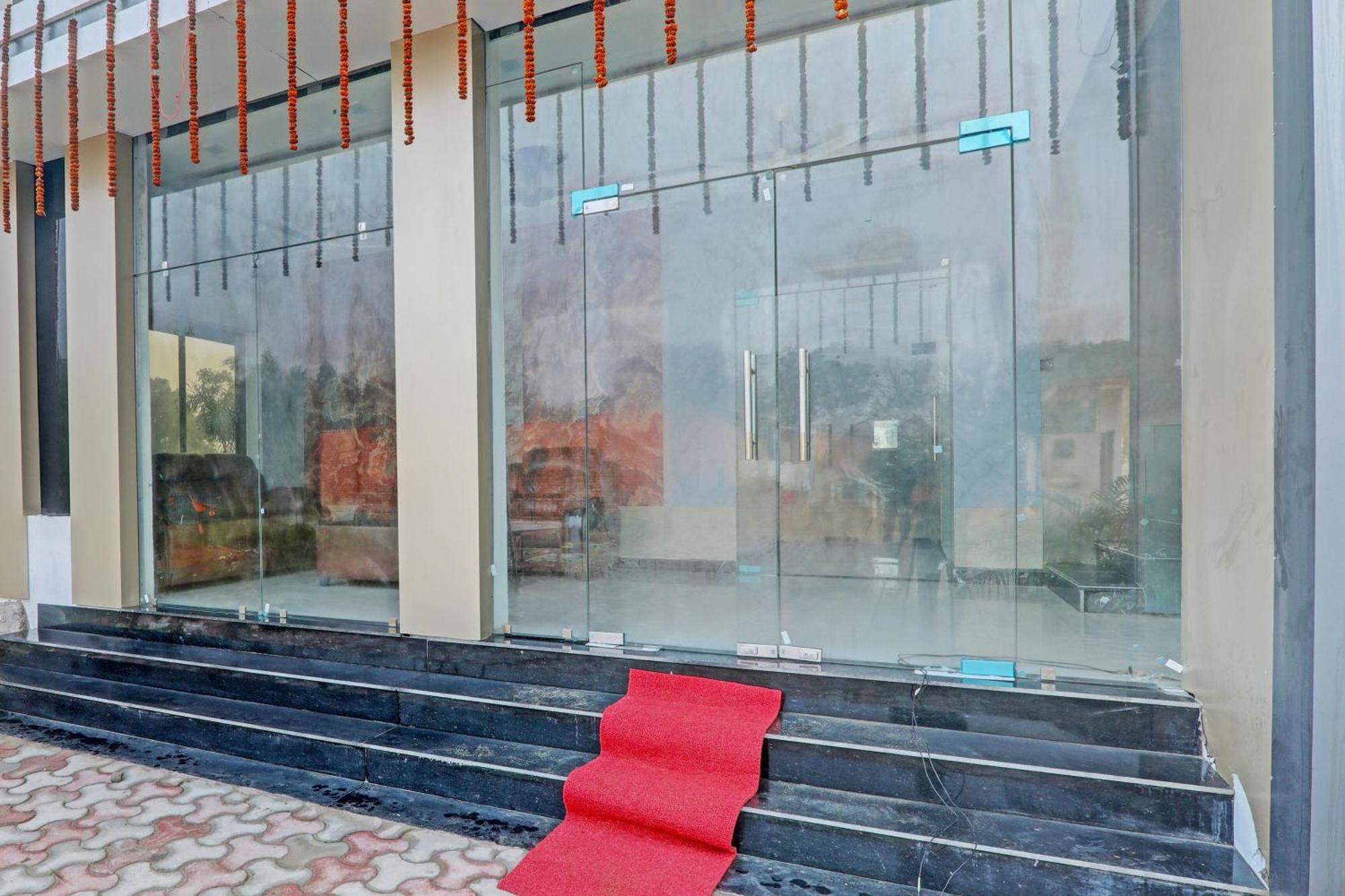 Hotel O Awadh International Bela Pratapgarh Bagian luar foto